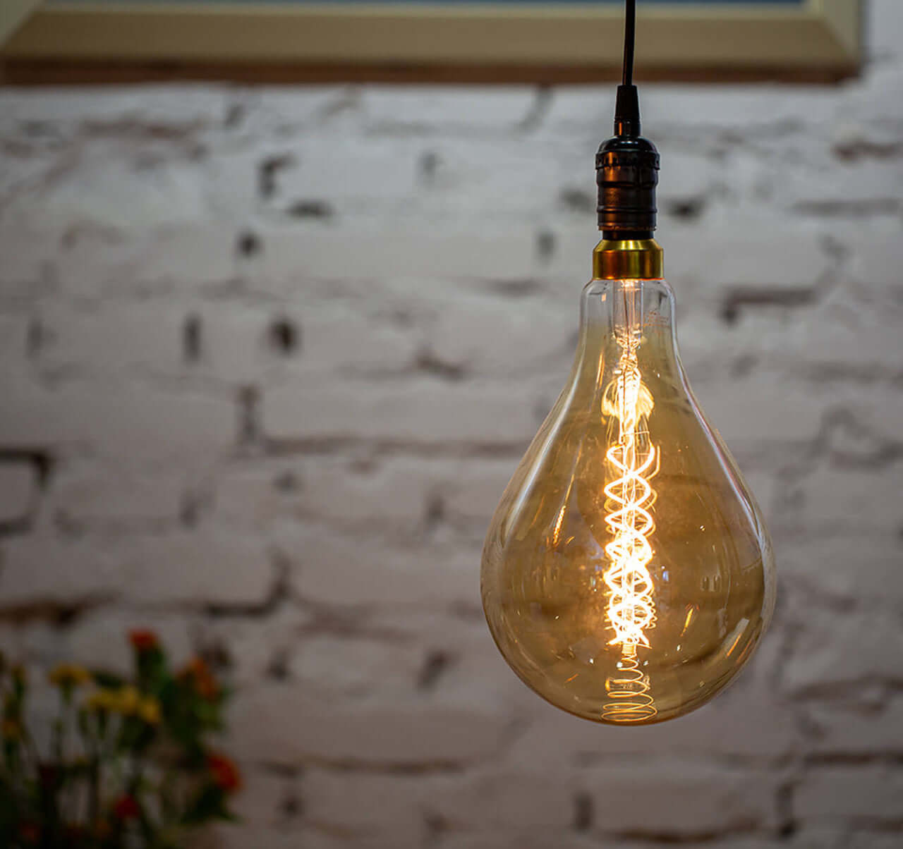 Oversized LED Filament Dimmable Amber Light Bulb #PS52