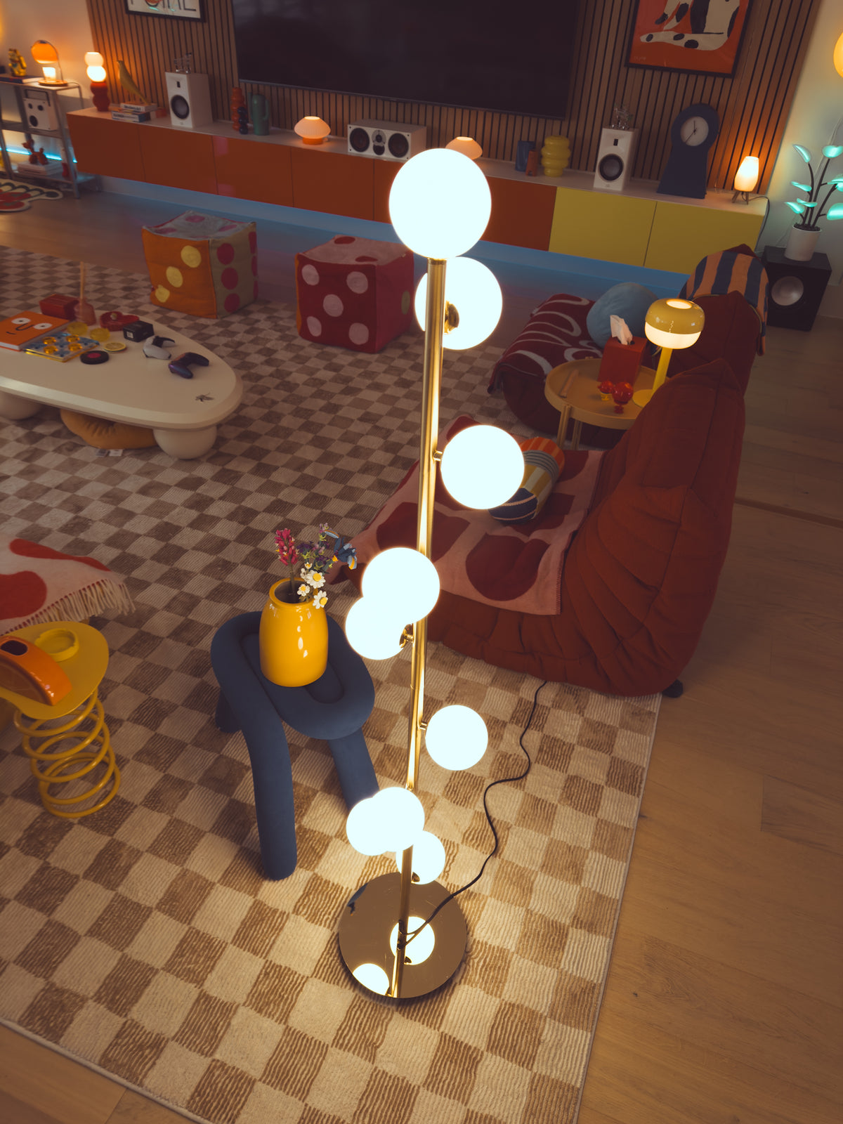 La Caza Cali Pearl Floor Lamp – view 5