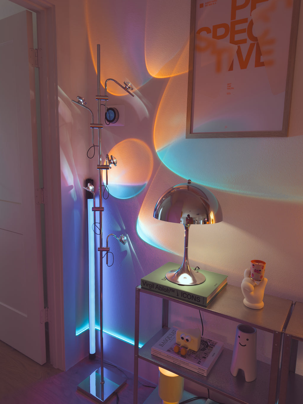 La Caza Cali Polynescence Floor Lamp – view 3