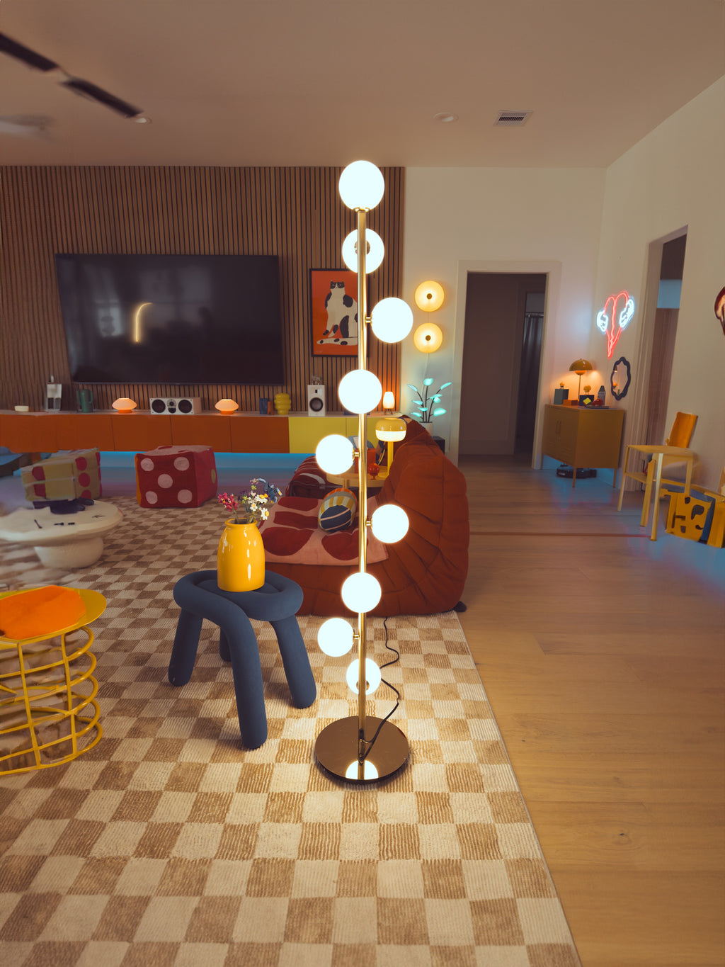 La Caza Cali Pearl Floor Lamp – view 3