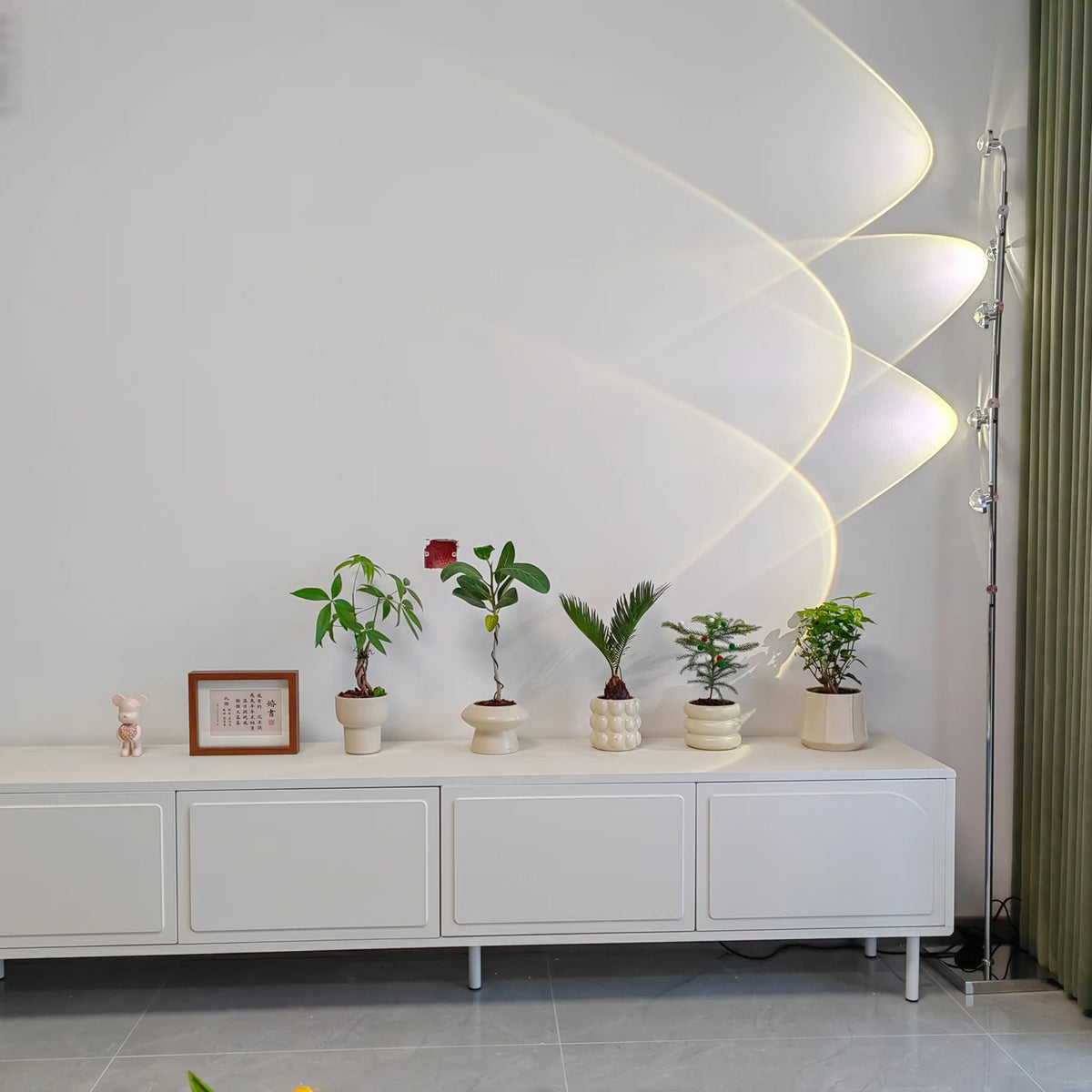 La Caza Cali Polynescence Floor Lamp – view 9