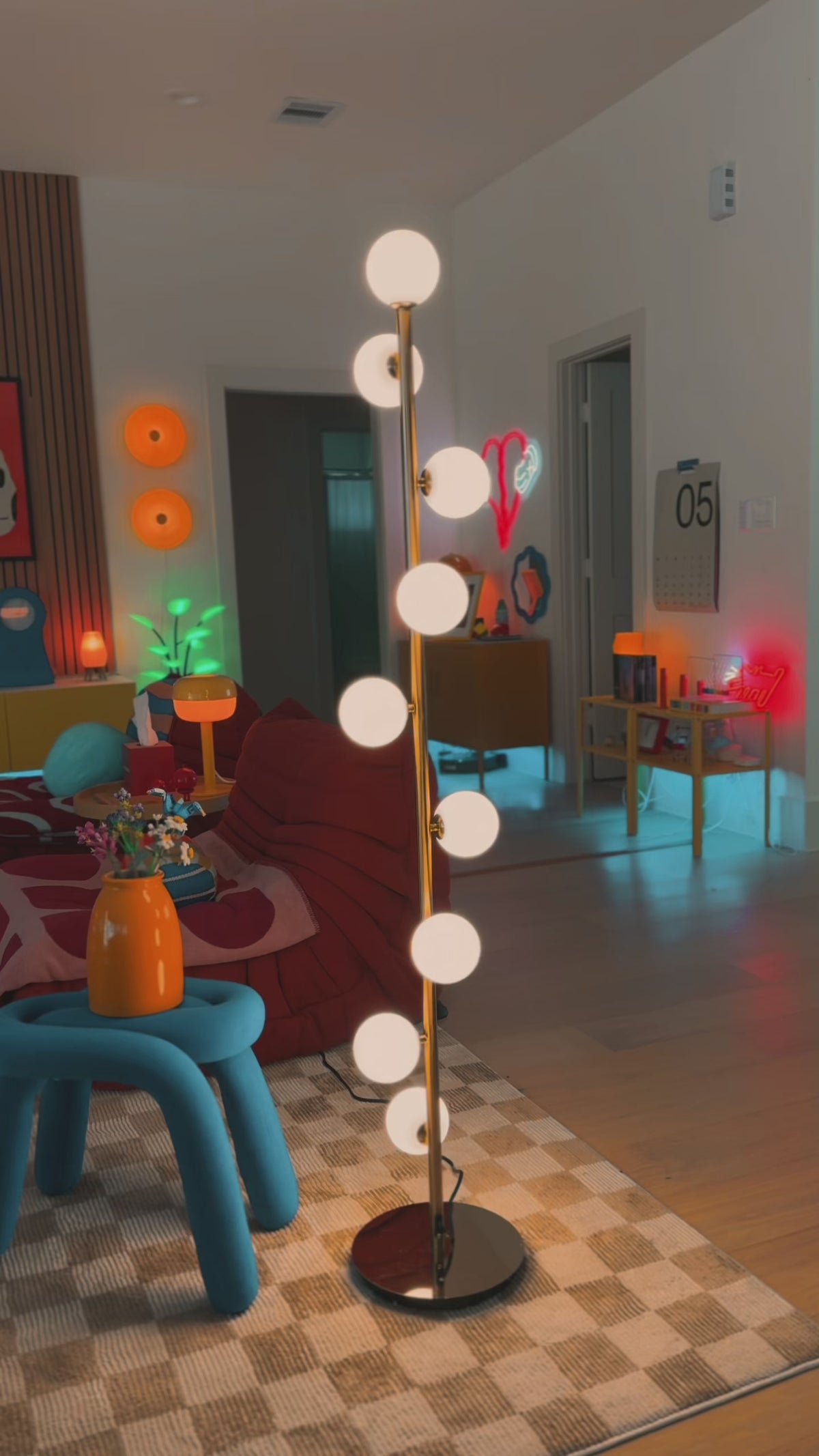 أباجورة أرضية La Caza Cali Pearl